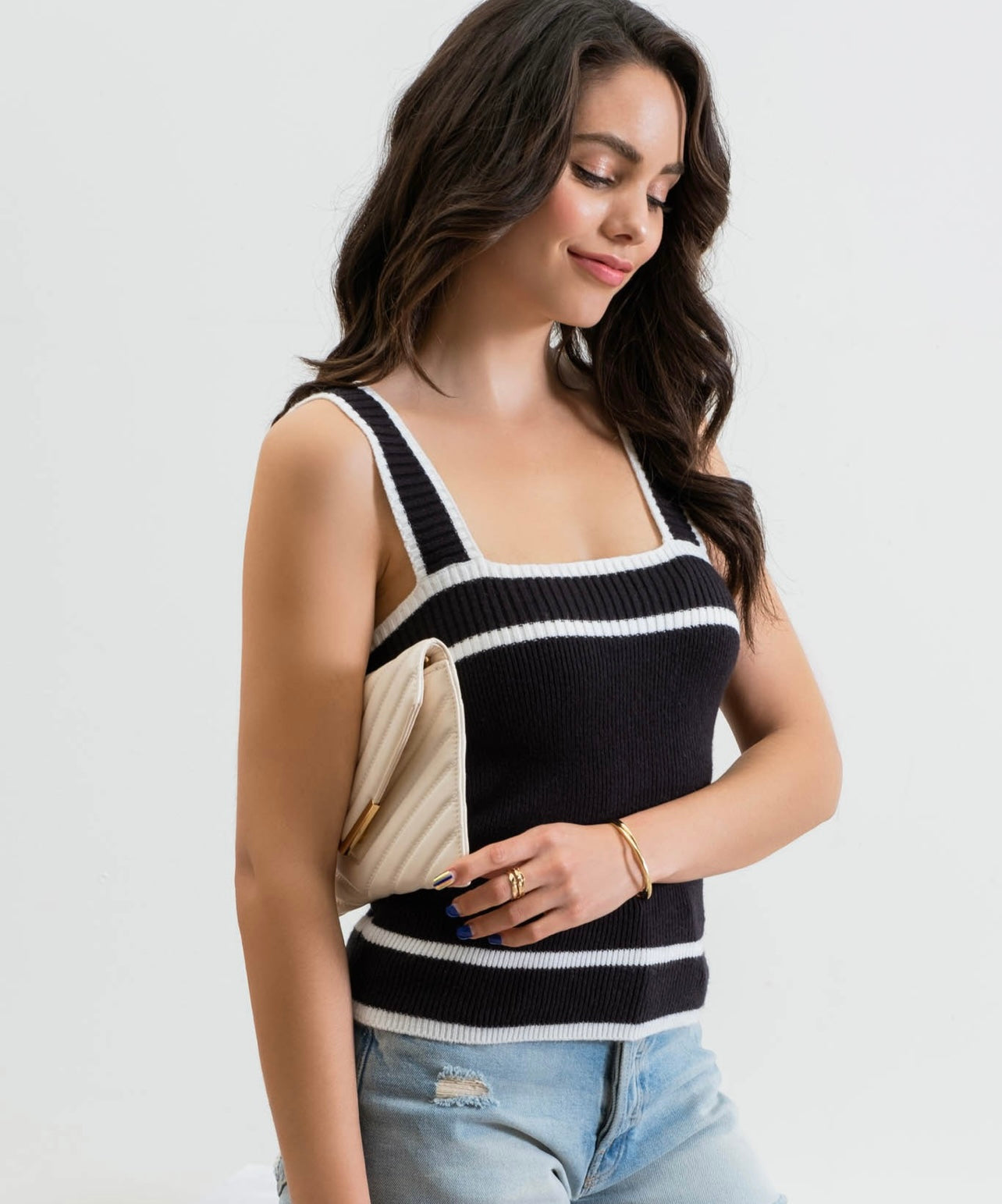Black Lizzy Contrast edge knit Top